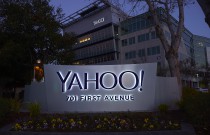 Daily Mail-owner in discussions to bid for struggling Yahoo